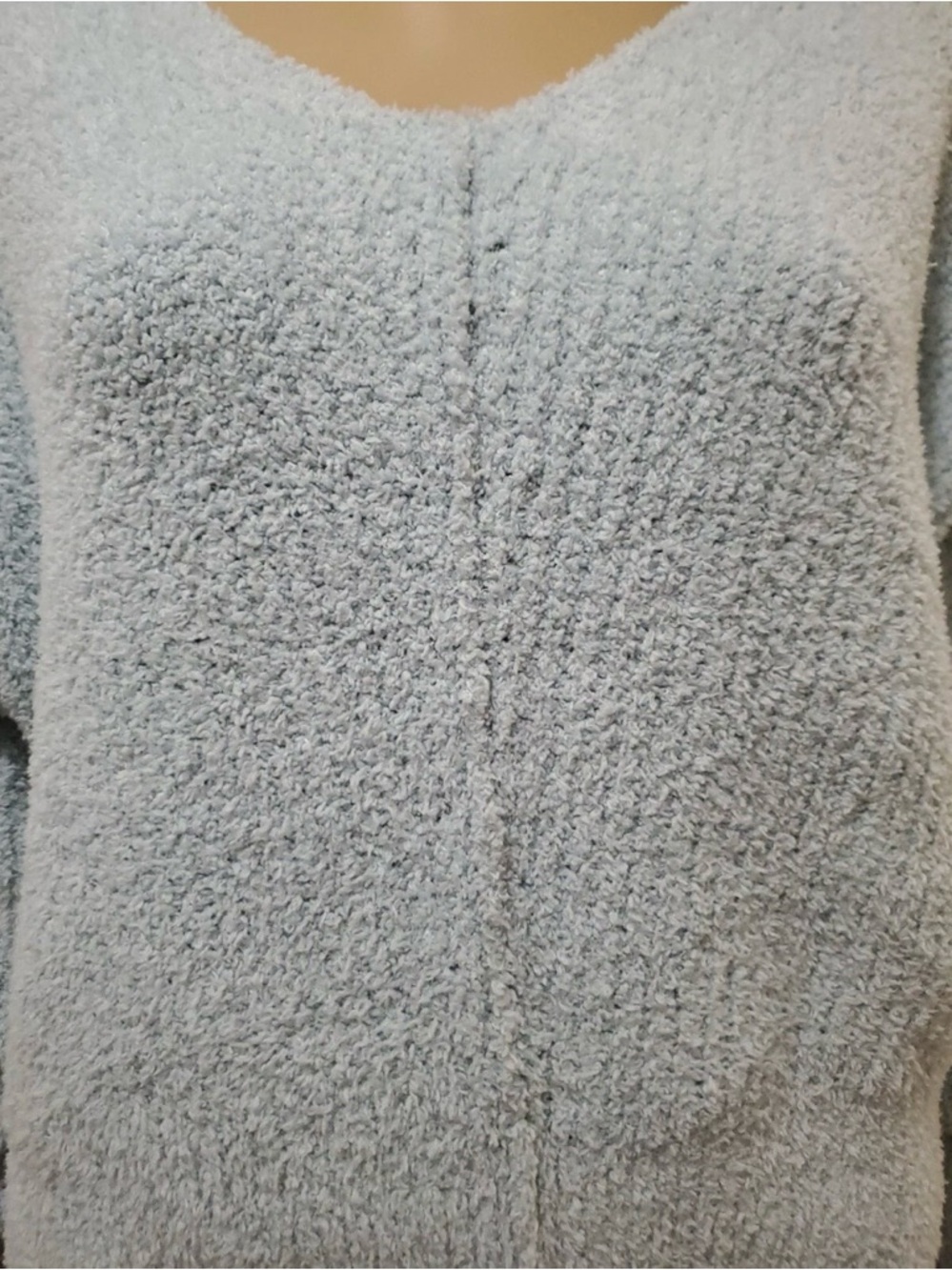 NWT! Sincerely Jules M Blanket Soft Vneck Sweater - Picture 3 of 9